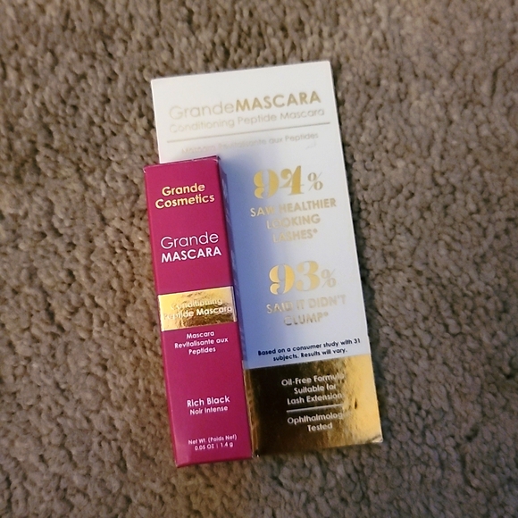 GRANDEMASCARA conditioning peptide mascara - Picture 3 of 3